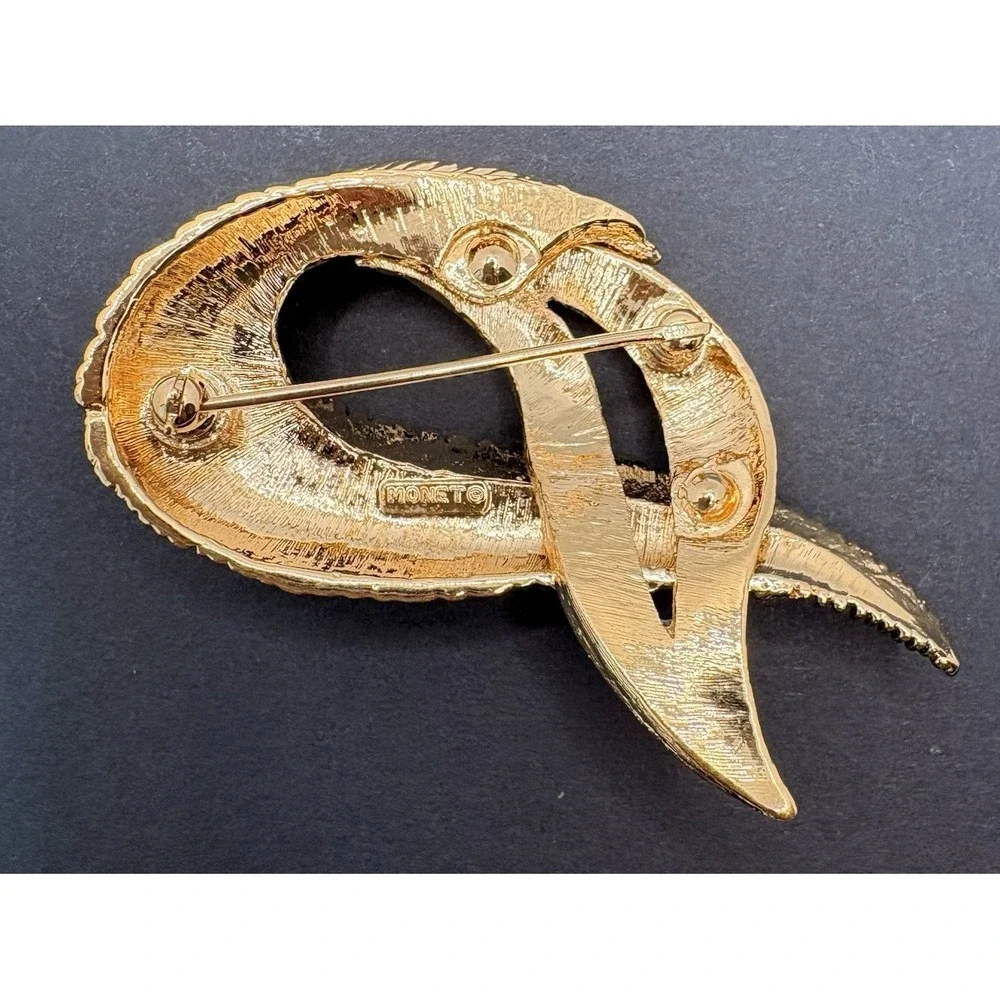 Monet vintage feather